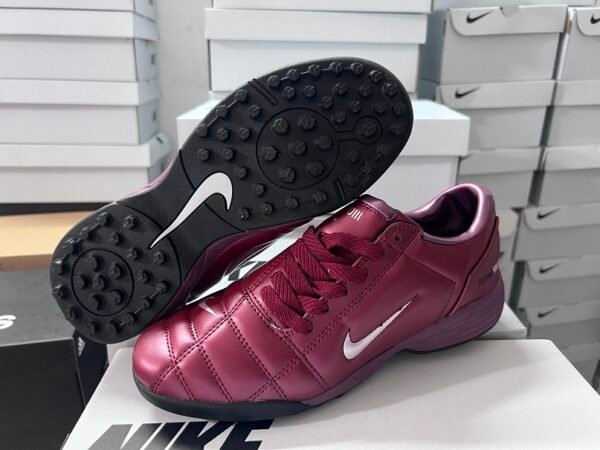 Nike TOTAL 90 III IC