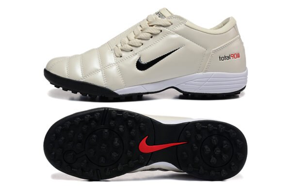 Nike TOTAL 90 III IC