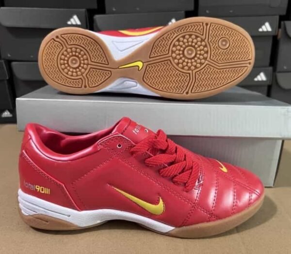 Nike TOTAL 90 III IC